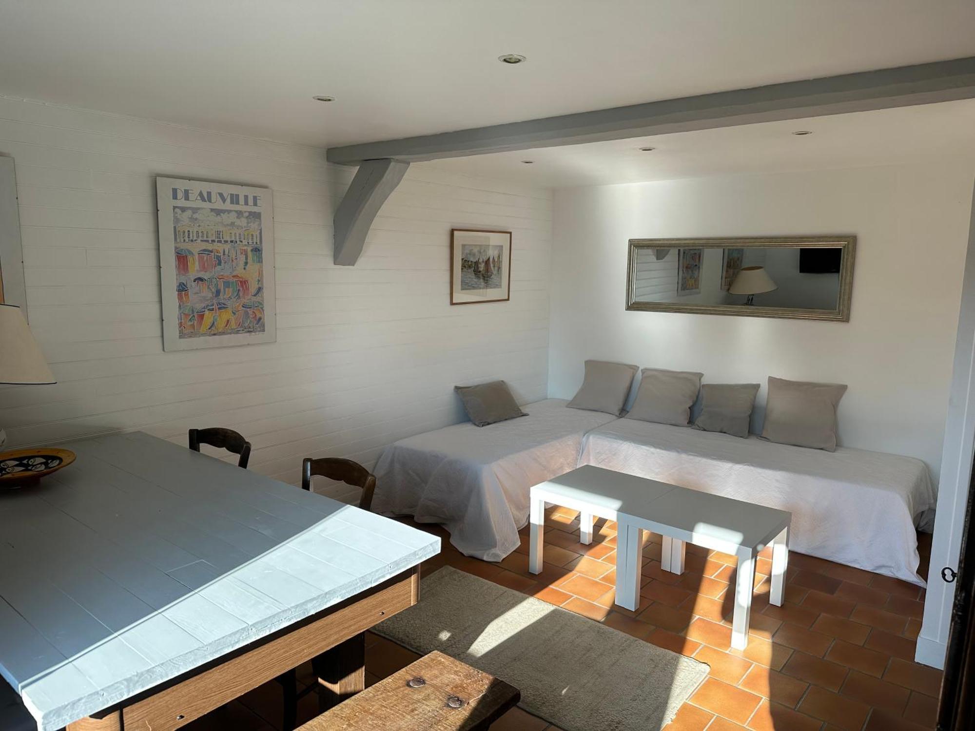 Bener'Inn Une Maison 3 Chambres 125 M2 Ou Une Maison 2 Chambres 50 M2 Ou Les 2 Maisons Bénerville-sur-Mer Kamer foto
