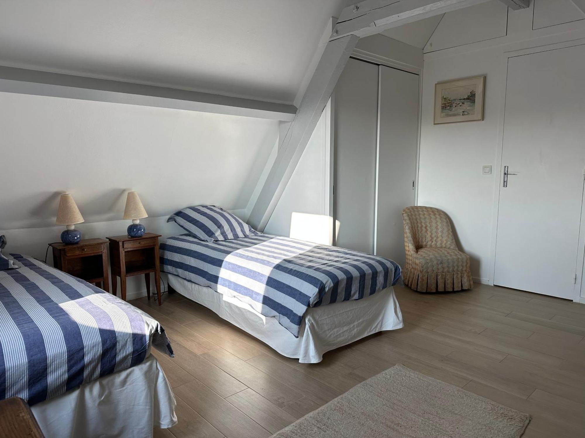 Bener'Inn Une Maison 3 Chambres 125 M2 Ou Une Maison 2 Chambres 50 M2 Ou Les 2 Maisons Bénerville-sur-Mer Kamer foto